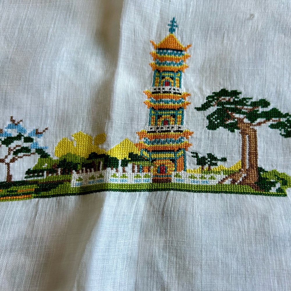 Elegant Asian embroidered tablecloth